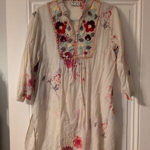 Floral Embroidered Tunic Dress